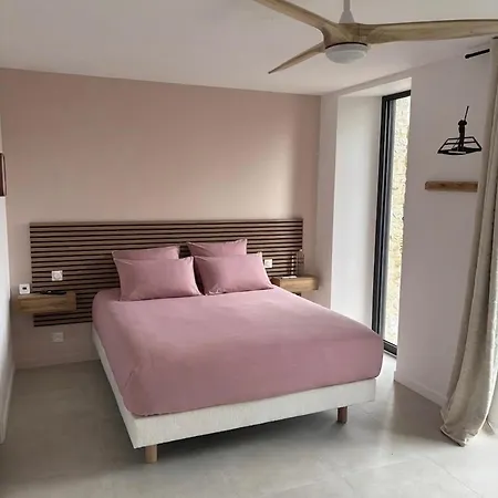 D'hotes Lilas Bed & Breakfast Saint-Lyphard